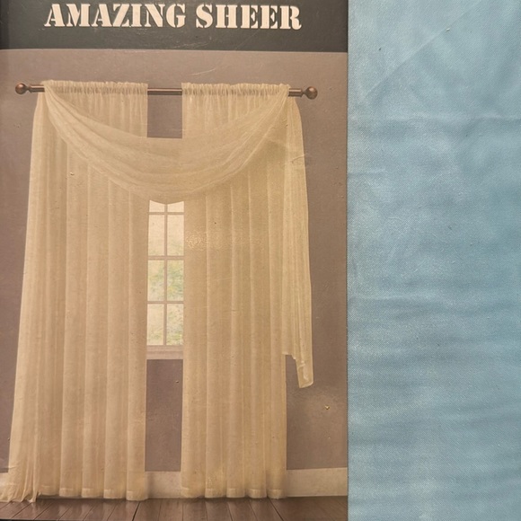 Amazing Sheer Baby blue 2 window panels - Picture 2 of 4